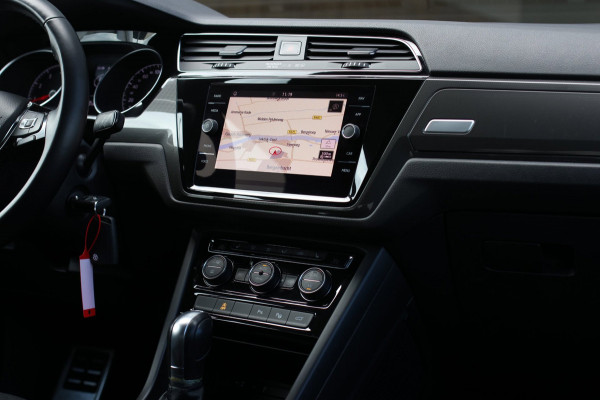 Volkswagen Touran 1.4 TSI 7p. Join *Camera*ACC*Elek. Klep*DSG*