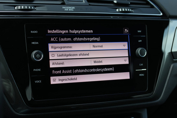 Volkswagen Touran 1.4 TSI 7p. Join *Camera*ACC*Elek. Klep*DSG*