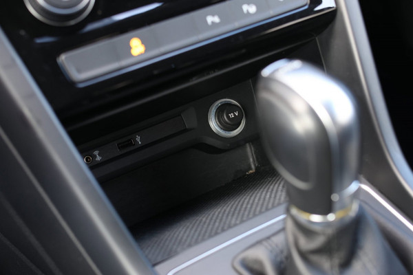 Volkswagen Touran 1.4 TSI 7p. Join *Camera*ACC*Elek. Klep*DSG*