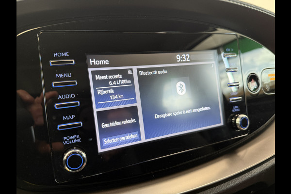 Toyota Aygo X 1.0 VVT-i S-CVT Play