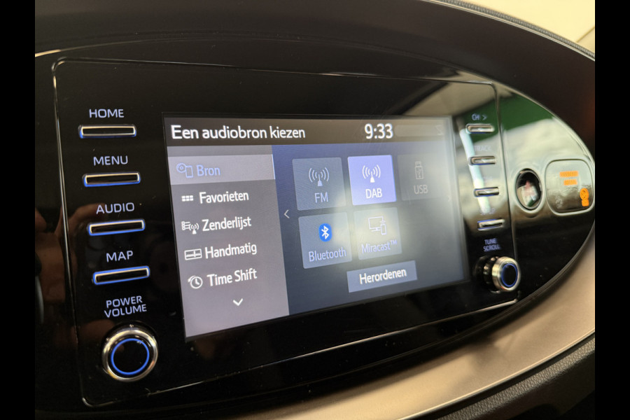 Toyota Aygo X 1.0 VVT-i S-CVT Play