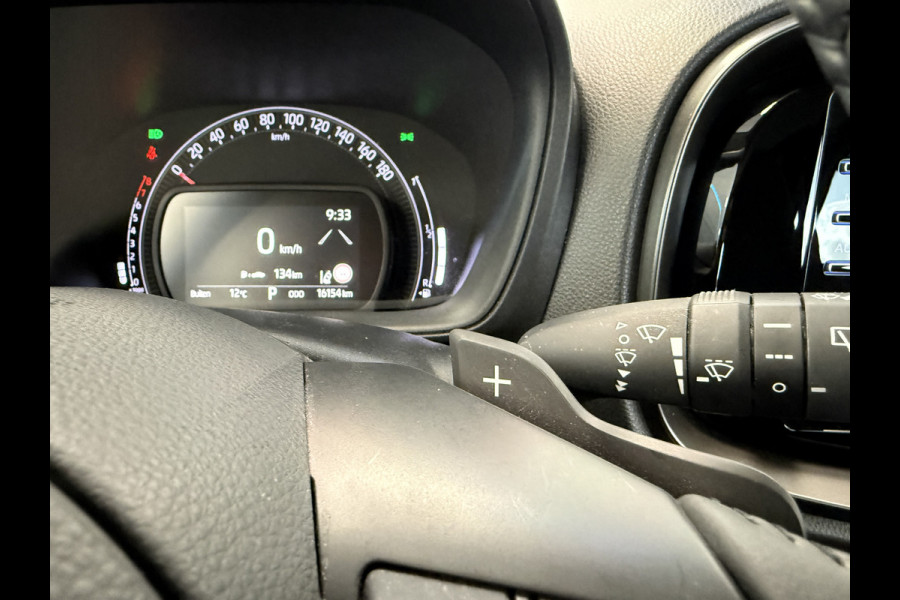 Toyota Aygo X 1.0 VVT-i S-CVT Play