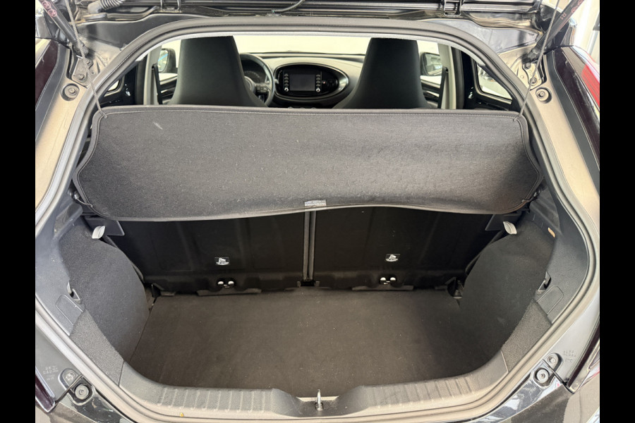Toyota Aygo X 1.0 VVT-i S-CVT Play