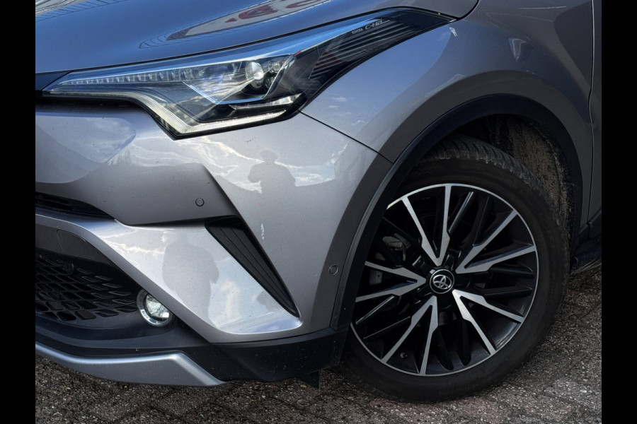 Toyota C-HR 1.2 Executive | Trekhaak | Camera | NL-Auto | Stoelverwarming | JBL | Climate Control |