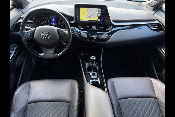 Toyota C-HR 1.2 Executive | Trekhaak | Camera | NL-Auto | Stoelverwarming | JBL | Climate Control |