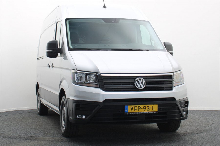 Volkswagen Crafter 35 2.0 TDI L3H3 Highline 3-Zits, Airco, Camera, Cruise, Apple Carplay, Verwarmde Voorruit, Trekhaak