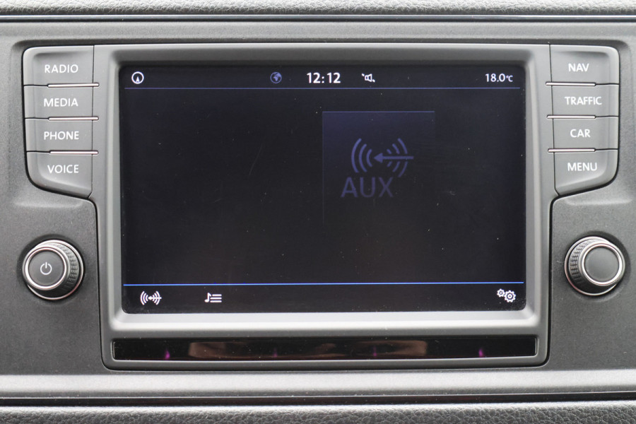 Volkswagen Crafter 35 2.0 TDI L3H3 Highline 3-Zits, Airco, Camera, Cruise, Apple Carplay, Verwarmde Voorruit, Trekhaak