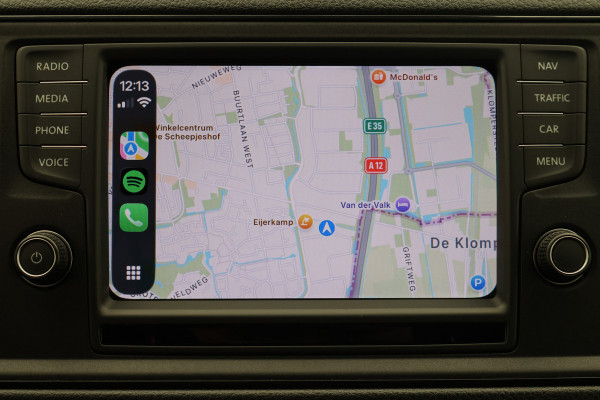 Volkswagen Crafter 35 2.0 TDI L3H3 Highline 3-Zits, Airco, Camera, Cruise, Apple Carplay, Verwarmde Voorruit, Trekhaak