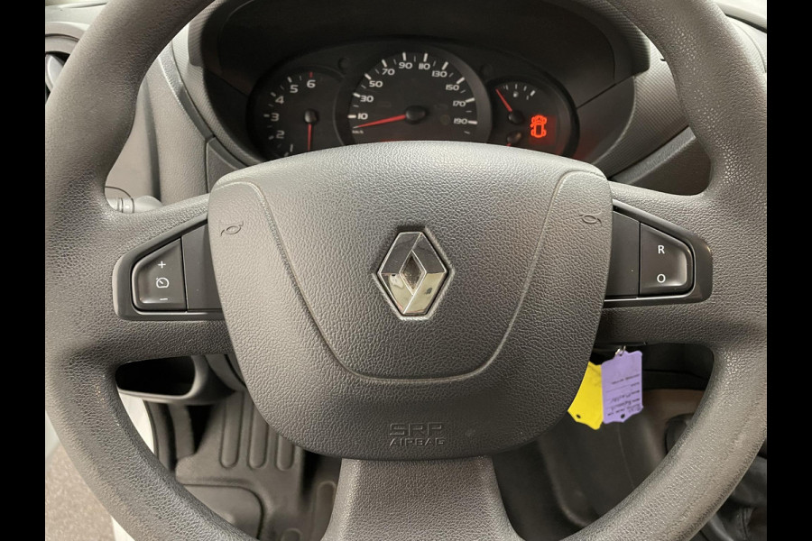 Renault Master T35 2.3 dCi L2H2 130PK Airco Cruise Control Navigatie Parkeersensoren 2-zits