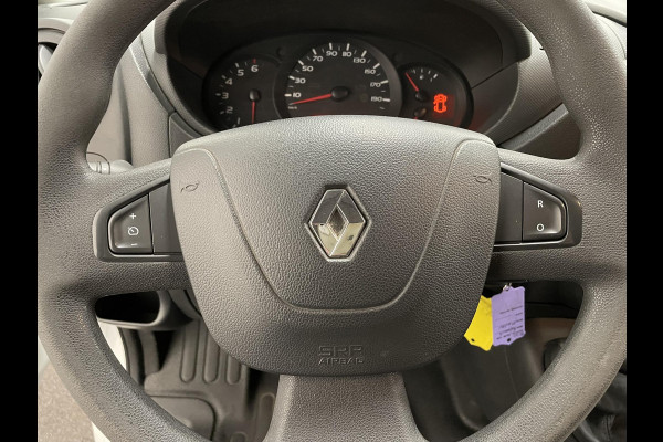 Renault Master T35 2.3 dCi L2H2 130PK Airco Cruise Control Navigatie Parkeersensoren 2-zits