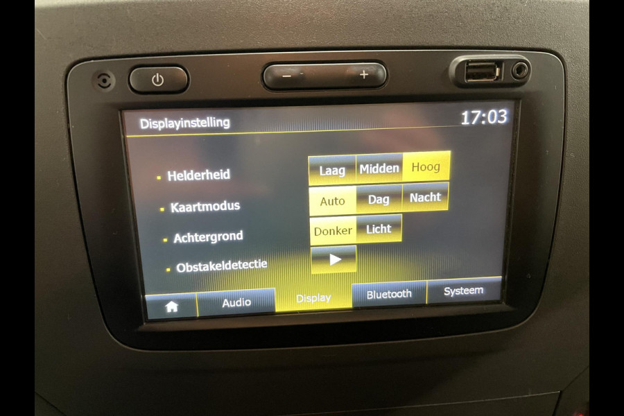 Renault Master T35 2.3 dCi L2H2 130PK Airco Cruise Control Navigatie Parkeersensoren 2-zits