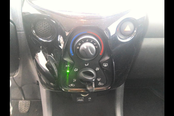Peugeot 108 1.0 e-VTi Allure | 38.500 KM | Airco | LM. Velgen | WORDT VERWACHT!