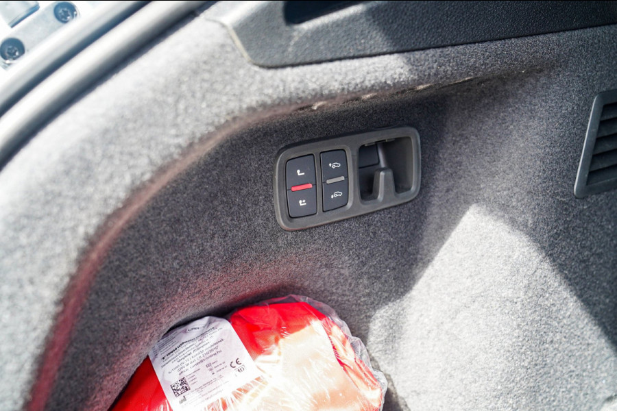 Audi Q8 60 TFSI e quattro Pro Line S Competition | 360/3D Camera | Stoelverkoeling | Bang&Olufsen | Luchtvering | Elek Trekhaak