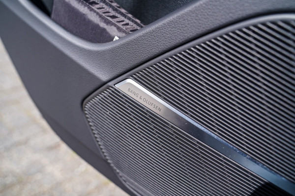 Audi Q8 60 TFSI e quattro Pro Line S Competition | 360/3D Camera | Stoelverkoeling | Bang&Olufsen | Luchtvering | Elek Trekhaak