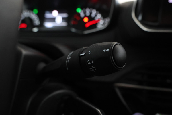 Peugeot 208 1.2 PureTech Active Pack 5 Deurs hb, Navigatie, Climate,
