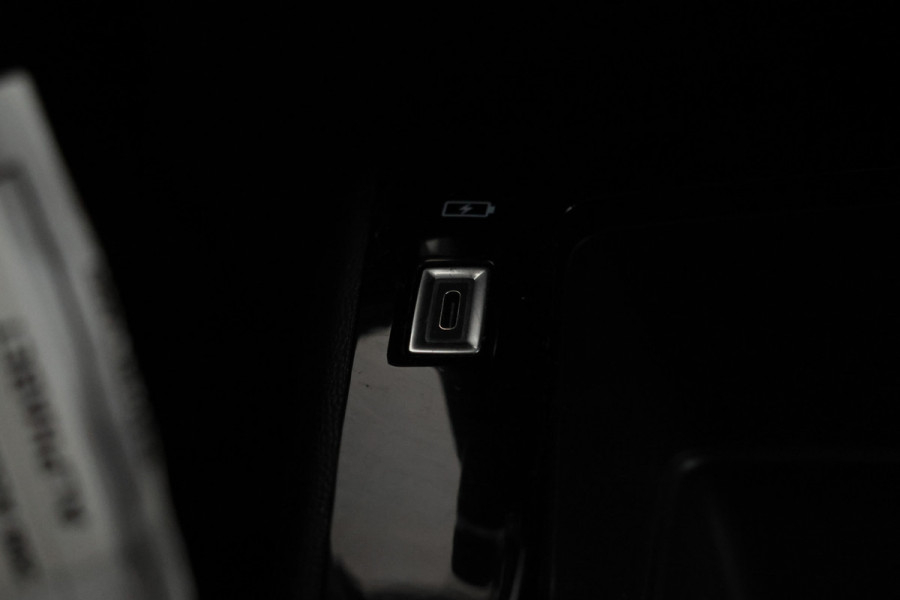 Peugeot 208 1.2 PureTech Active Pack 5 Deurs hb, Navigatie, Climate,