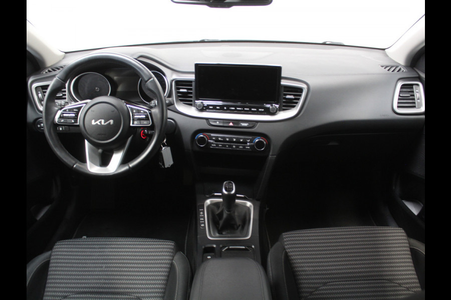 Kia Ceed 1.0 T-GDi DynamicLine CARPLAY | CLIMATE | CAMERA | LMV16 | DAB | LED | ADAPCRUISE | NAVI | PDCA