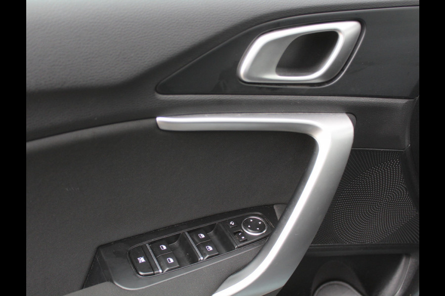 Kia Ceed 1.0 T-GDi DynamicLine CARPLAY | CLIMATE | CAMERA | LMV16 | DAB | LED | ADAPCRUISE | NAVI | PDCA