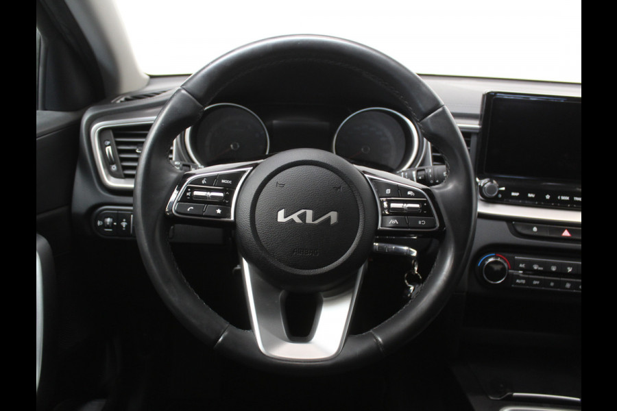 Kia Ceed 1.0 T-GDi DynamicLine CARPLAY | CLIMATE | CAMERA | LMV16 | DAB | LED | ADAPCRUISE | NAVI | PDCA