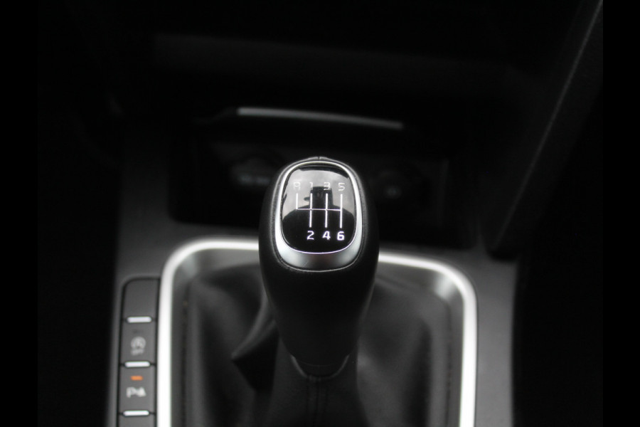 Kia Ceed 1.0 T-GDi DynamicLine CARPLAY | CLIMATE | CAMERA | LMV16 | DAB | LED | ADAPCRUISE | NAVI | PDCA