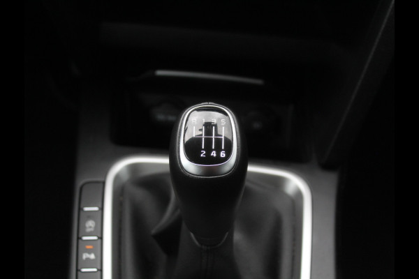 Kia Ceed 1.0 T-GDi DynamicLine CARPLAY | CLIMATE | CAMERA | LMV16 | DAB | LED | ADAPCRUISE | NAVI | PDCA