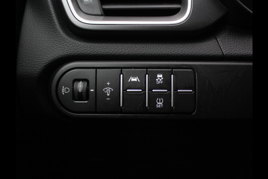 Kia Ceed 1.0 T-GDi DynamicLine CARPLAY | CLIMATE | CAMERA | LMV16 | DAB | LED | ADAPCRUISE | NAVI | PDCA