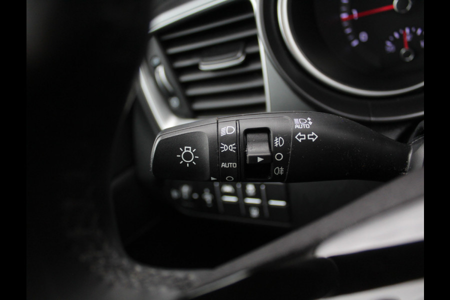 Kia Ceed 1.0 T-GDi DynamicLine CARPLAY | CLIMATE | CAMERA | LMV16 | DAB | LED | ADAPCRUISE | NAVI | PDCA