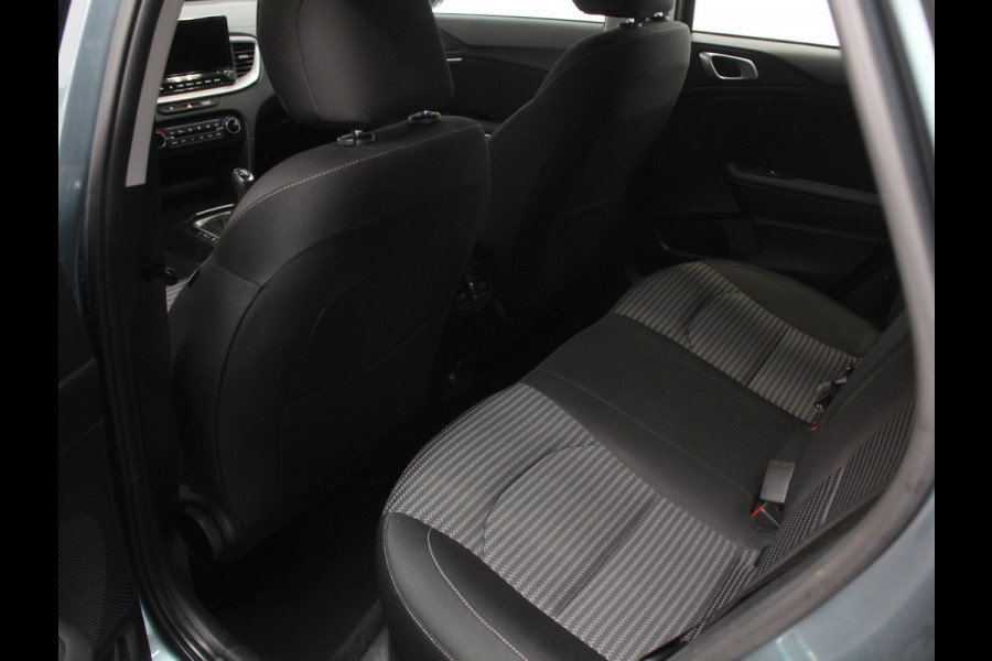 Kia Ceed 1.0 T-GDi DynamicLine CARPLAY | CLIMATE | CAMERA | LMV16 | DAB | LED | ADAPCRUISE | NAVI | PDCA