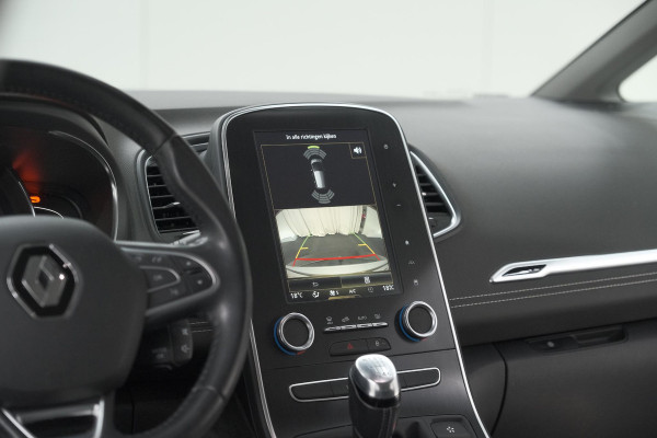 Renault Scénic TCe 130 Intens | Trekhaak | Camera | Panoramadak | Navigatie