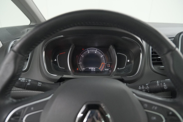 Renault Scénic TCe 130 Intens | Trekhaak | Camera | Panoramadak | Navigatie