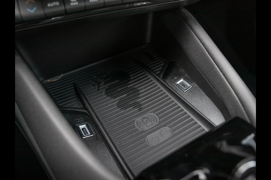 Alfa Romeo junior Elettrica Speciale 54 kWh | Pack Techno | Schuif/Kanteldak | Warmtepomp | Bicolore