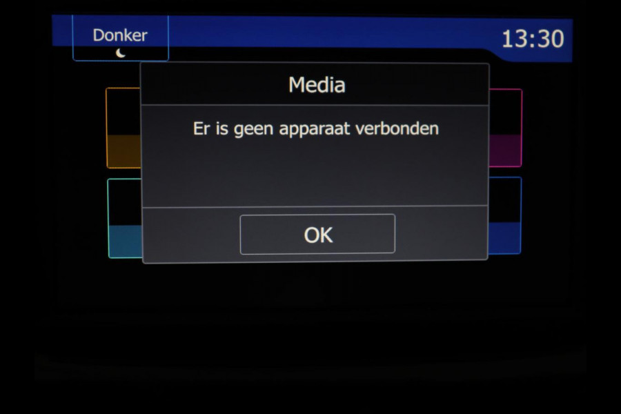 Dacia Spring Comfort Plus 27 kWh | SOH 92,3% | Carplay | Camera | Navigatie | Airco | Speedlimiter | Half leder | Bluetooth | 44.100km NAP