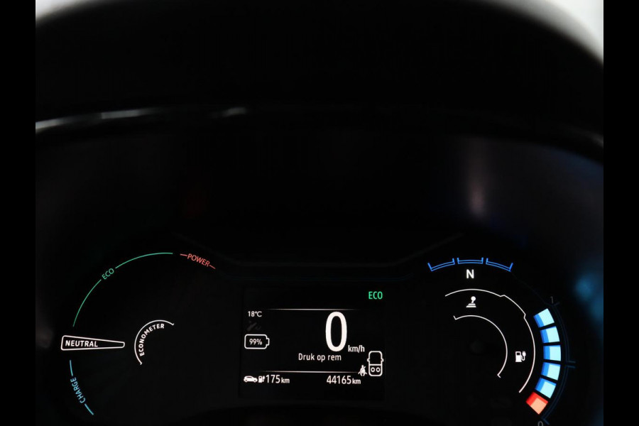 Dacia Spring Comfort Plus 27 kWh | SOH 92,3% | Carplay | Camera | Navigatie | Airco | Speedlimiter | Half leder | Bluetooth | 44.100km NAP