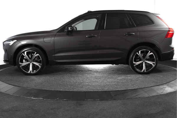 Volvo XC60 2.0 T8 Plug-in hybrid AWD Plus Dark | S/K-Panodak | Elek. Trekhaak | Harman/Kardon | Dig. Cockpit  | Wi| Adapt. Cruisenterpakket | 360 Camera | NAV + App. Connect | ECC | Elek. Klep | LM 21" | 1708