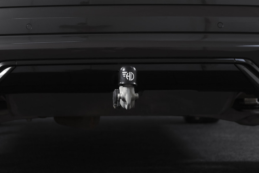 Volvo XC60 2.0 T8 Plug-in hybrid AWD Plus Dark | S/K-Panodak | Elek. Trekhaak | Harman/Kardon | Dig. Cockpit  | Wi| Adapt. Cruisenterpakket | 360 Camera | NAV + App. Connect | ECC | Elek. Klep | LM 21" | 1708