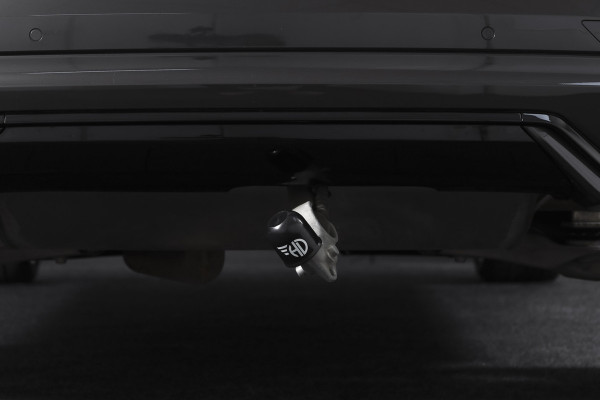 Volvo XC60 2.0 T8 Plug-in hybrid AWD Plus Dark | S/K-Panodak | Elek. Trekhaak | Harman/Kardon | Dig. Cockpit  | Wi| Adapt. Cruisenterpakket | 360 Camera | NAV + App. Connect | ECC | Elek. Klep | LM 21" | 1708