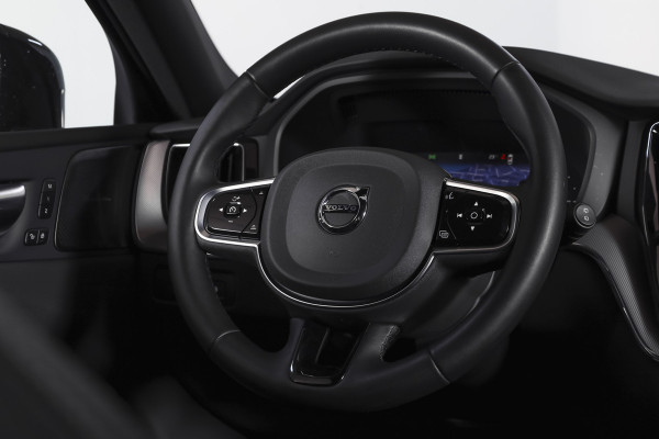 Volvo XC60 2.0 T8 Plug-in hybrid AWD Plus Black Edition | S/K-Panodak | Elek. Trekhaak | Harman/Kardon | Dig. Cockpit | Adapt. Cruise | Winterpakket | 360 Camera | NAV + App. Connect | ECC | Elek. Klep | LM 21" | 1608