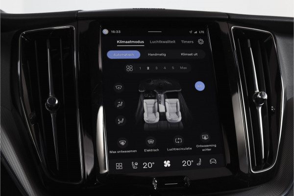 Volvo XC60 2.0 T8 Plug-in hybrid AWD Plus Black Edition | S/K-Panodak | Elek. Trekhaak | Harman/Kardon | Dig. Cockpit | Adapt. Cruise | Winterpakket | 360 Camera | NAV + App. Connect | ECC | Elek. Klep | LM 21" | 1608