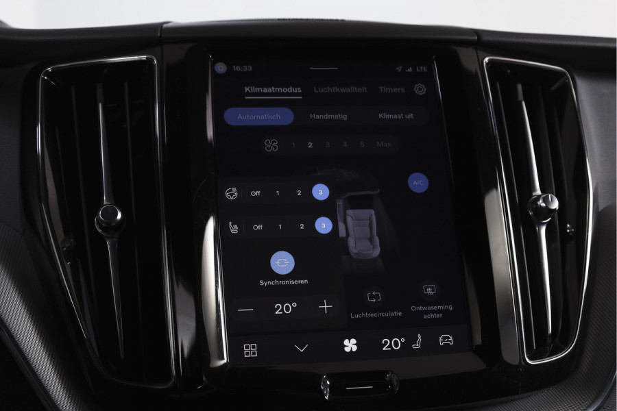 Volvo XC60 2.0 T8 Plug-in hybrid AWD Plus Black Edition | S/K-Panodak | Elek. Trekhaak | Harman/Kardon | Dig. Cockpit | Adapt. Cruise | Winterpakket | 360 Camera | NAV + App. Connect | ECC | Elek. Klep | LM 21" | 1608