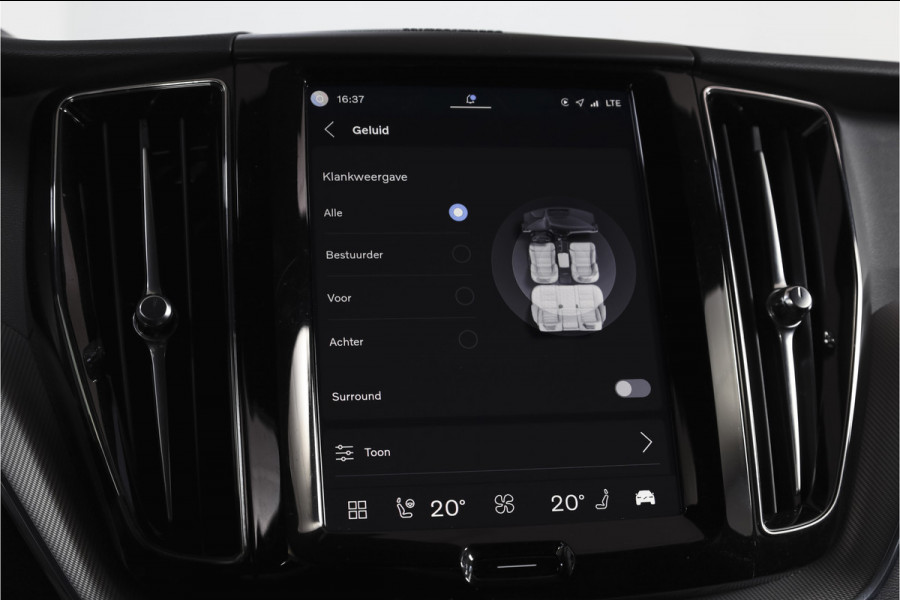 Volvo XC60 2.0 T8 Plug-in hybrid AWD Plus Black Edition | S/K-Panodak | Elek. Trekhaak | Harman/Kardon | Dig. Cockpit | Adapt. Cruise | Winterpakket | 360 Camera | NAV + App. Connect | ECC | Elek. Klep | LM 21" | 1608