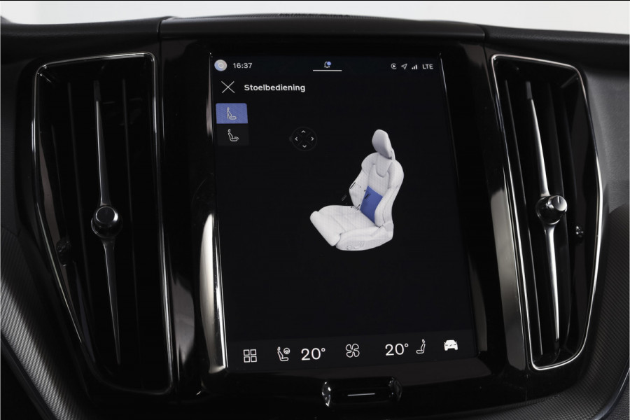 Volvo XC60 2.0 T8 Plug-in hybrid AWD Plus Black Edition | S/K-Panodak | Elek. Trekhaak | Harman/Kardon | Dig. Cockpit | Adapt. Cruise | Winterpakket | 360 Camera | NAV + App. Connect | ECC | Elek. Klep | LM 21" | 1608