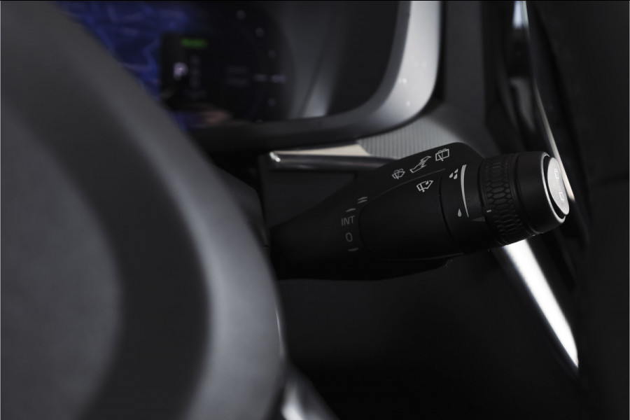 Volvo XC60 2.0 T8 Plug-in hybrid AWD Plus Black Edition | S/K-Panodak | Elek. Trekhaak | Harman/Kardon | Dig. Cockpit | Adapt. Cruise | Winterpakket | 360 Camera | NAV + App. Connect | ECC | Elek. Klep | LM 21" | 1608