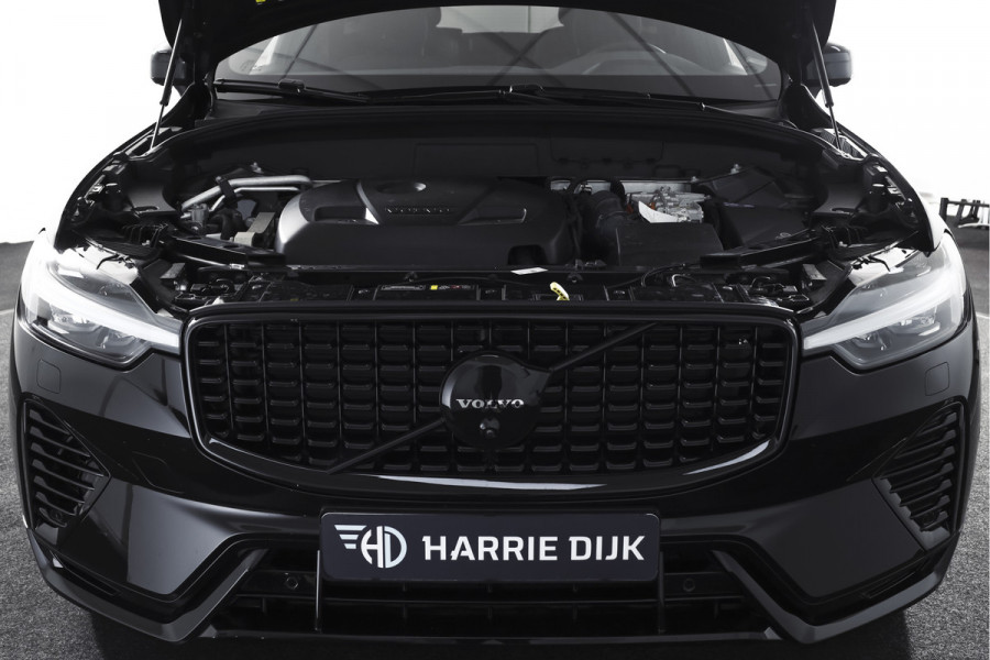 Volvo XC60 2.0 T8 Plug-in hybrid AWD Plus Black Edition | S/K-Panodak | Elek. Trekhaak | Harman/Kardon | Dig. Cockpit | Adapt. Cruise | Winterpakket | 360 Camera | NAV + App. Connect | ECC | Elek. Klep | LM 21" | 1608
