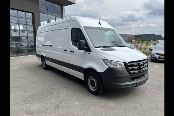 Mercedes-Benz Sprinter 317 CDI L3 H2 PRO Facelift / MBUX / Camera / Parkeersensoren / Cruise control / Airco / 270 Graden achterdeuren