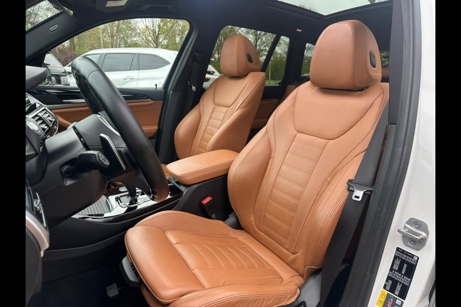 BMW X3 xDrive30e M Sport | Panoramadak | Vol leder | M-pakket | All-Season | Sportstoelen | Stoelverwarming | Camera | Head Up Display |