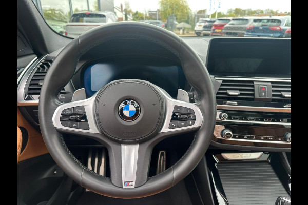 BMW X3 xDrive30e M Sport | Panoramadak | Vol leder | M-pakket | All-Season | Sportstoelen | Stoelverwarming | Camera | Head Up Display |