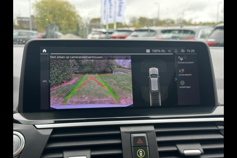 BMW X3 xDrive30e M Sport | Panoramadak | Vol leder | M-pakket | All-Season | Sportstoelen | Stoelverwarming | Camera | Head Up Display |