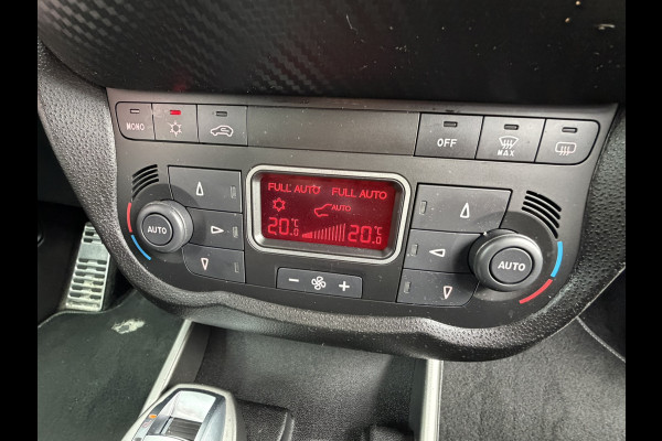 Alfa Romeo MiTo TwinAir ECO | 17" Velgen | Climate/cruise control | Parkeersensoren | Navigatie