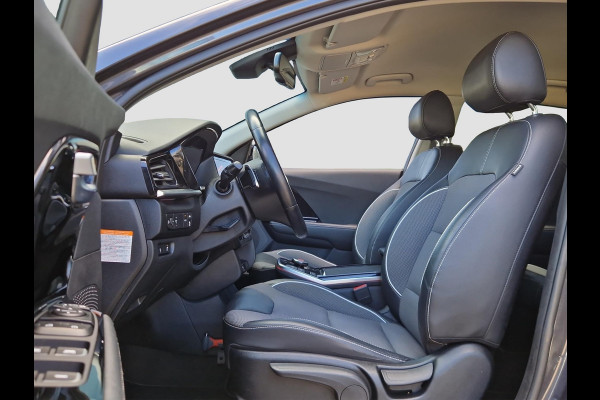 Kia e-Niro DynamicLine 64 kWh | Stoelverwarming | Navi | Camera | Apple Carplay / Android Auto | Cruise |