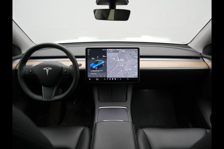 Tesla Model Y Long Range AWD 75 kWh 441pk | Full Self-Driving Capability | Panodak | Adaptive Cruise | Lederen Sportstoelen Memory & Verwarmd | Camera | Navigatie | ANDERE WIELDOPPEN!
